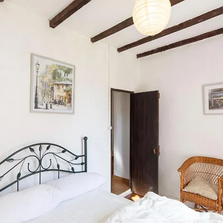 Casa vacanze Charming Mansion In La L Mance With Swimming Pool