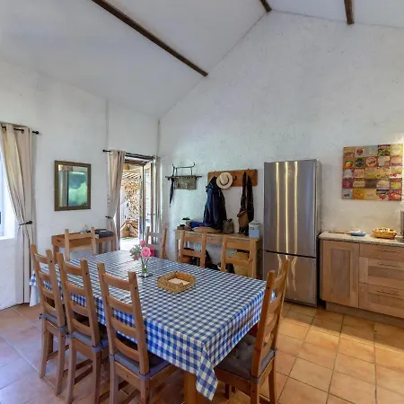 Charming Mansion In La L Mance With Swimming Pool Casa vacanze Sauveterre-la-Lémance