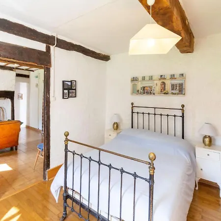Charming Mansion In La L Mance With Swimming Pool Sauveterre-la-Lémance